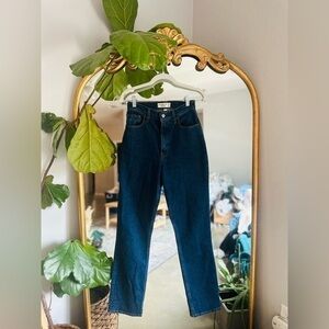 Abercrombie 90s straight ultra High rise 0/25 curve